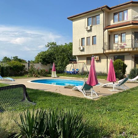 Guest House Golden Flake 4Km From Bolata Beach Bŭlgarevo المظهر الخارجي الصورة