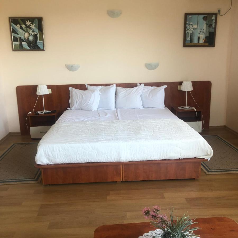 Guest House Golden Flake 4Km From Bolata Beach Bŭlgarevo المظهر الخارجي الصورة