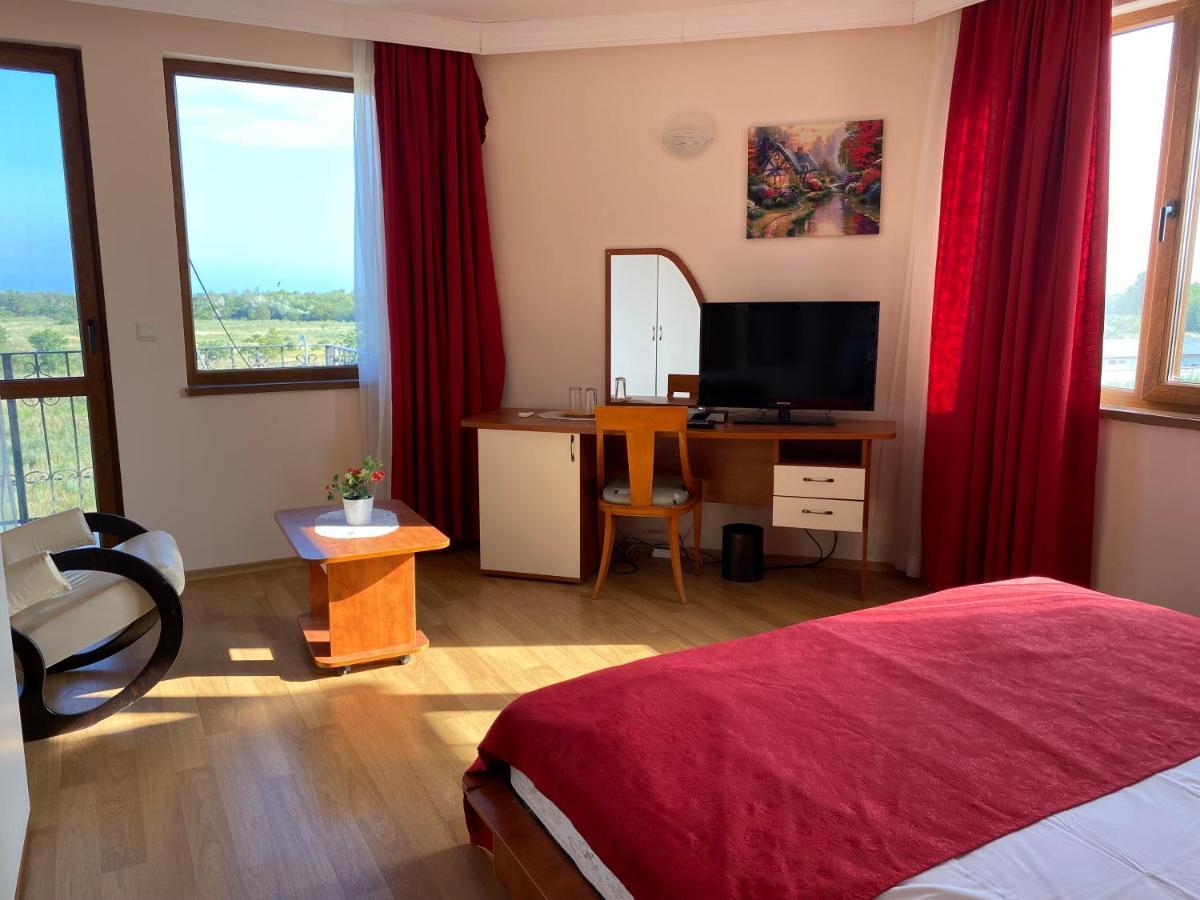 Guest House Golden Flake 4Km From Bolata Beach Bŭlgarevo المظهر الخارجي الصورة
