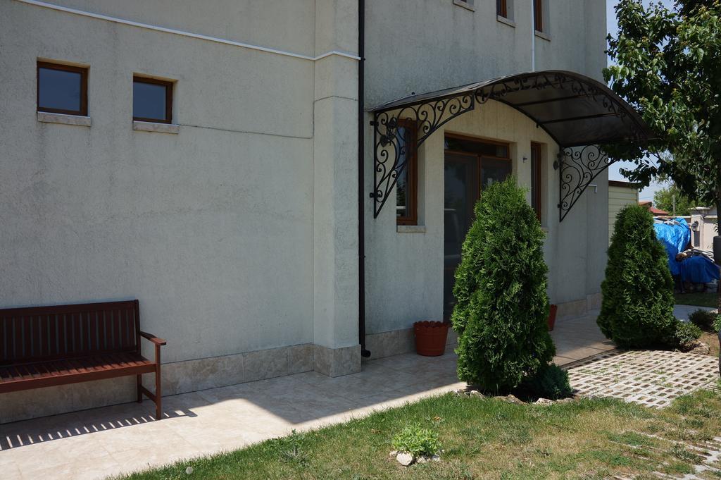 Guest House Golden Flake 4Km From Bolata Beach Bŭlgarevo المظهر الخارجي الصورة