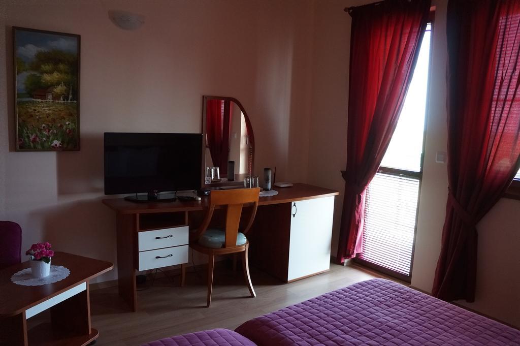 Guest House Golden Flake 4Km From Bolata Beach Bŭlgarevo الغرفة الصورة