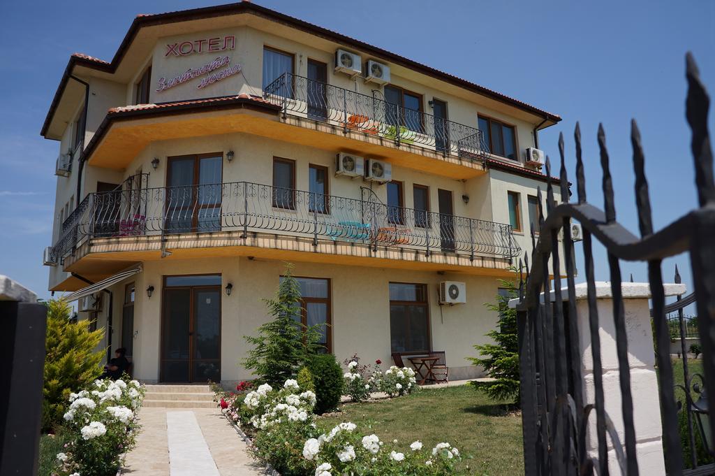 Guest House Golden Flake 4Km From Bolata Beach Bŭlgarevo المظهر الخارجي الصورة
